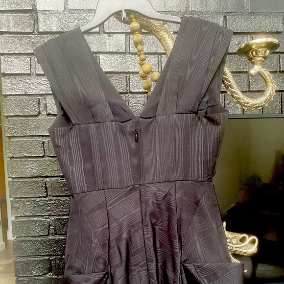 BCBG MAXAZARIA COCKTAIL PARTY DRESS - Picture 9 of 12